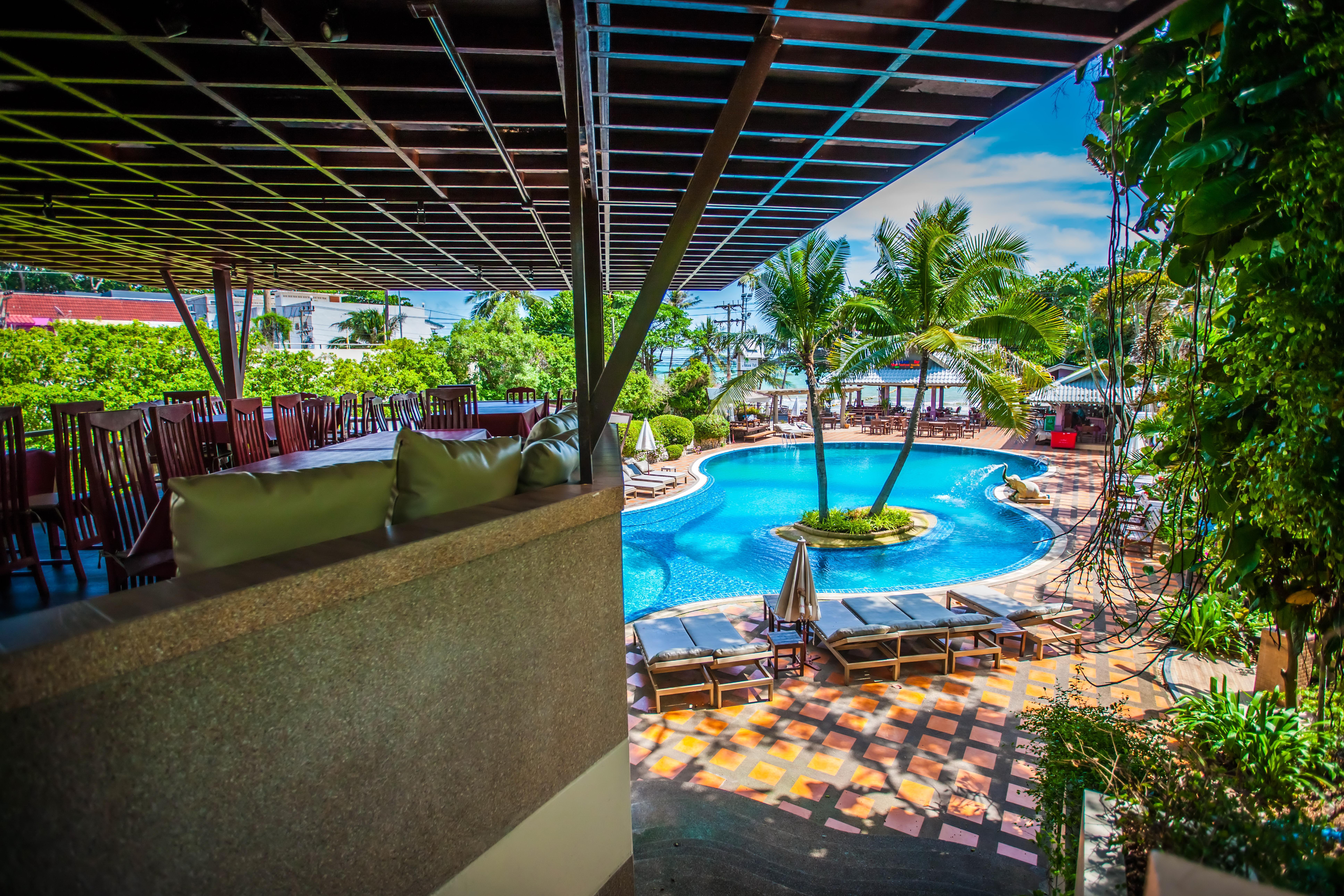 Natural Park Resort Pattaya Buitenkant foto